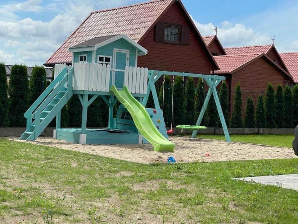 Willa Vegas Ustronie Morskie Exteriör bild